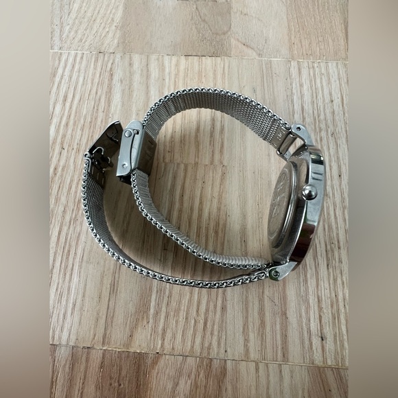 Daniel Wellington classic ladies stainless steel minimal dress watch NEW BATTERY - Picture 5 of 9